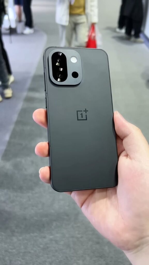 OnePlus 13T